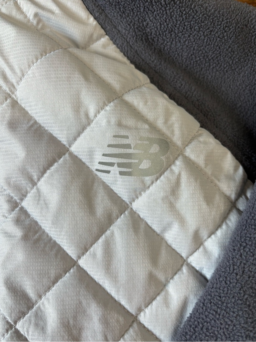 New Balance Women’s Gray and White Fleece Jacket - Picture 3 of 5